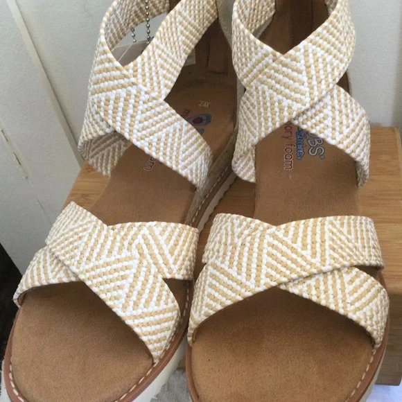 Bobs by Sketchers Summer Sun NWT Size 7 - Picture 3 of 10